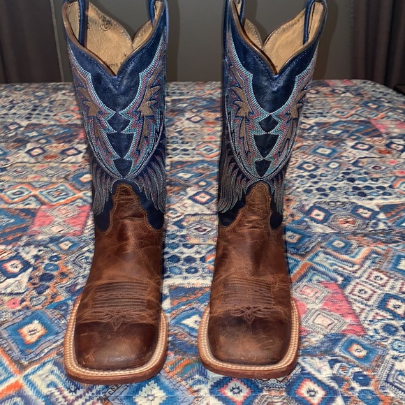 Tony Lama Boots - Picture 3 of 9